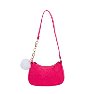 Sac à bandoulière en feutre rose avec chaîne en métal et pompon blanc décoratif