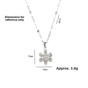 Silver snowflake necklace with zircon inlay 15mm pendant and 45cm adjustable chain