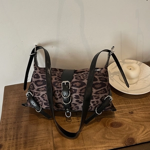 Sac sous le Bras Vintage Imprimé Léopard Femme Suède Grande Capacité Sac à Épaule avec Boucle en Métal Fashion Y2K Sac