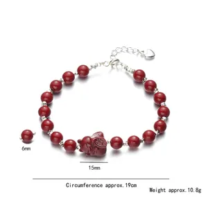 Bracelet fait main en perles de cinabre rouge avec breloque chat porte-bonheur et cœur