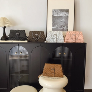 Chic monogram shoulder bags in five colors with metal buckles and chain straps
