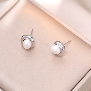 Irregular square metal earrings with freshwater pearls and S925 silver studs for women