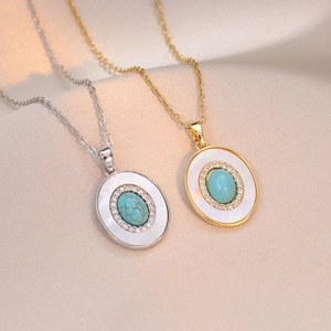 Collier Pendentif Ovale Acier Titane Avec Turquoise Nacre Et Zircon Incrusté Chaîne Clavicule Élégante Pour Femme