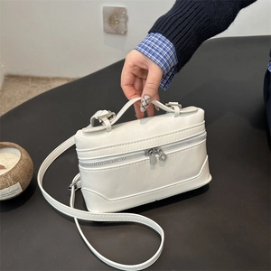 Women's Retro Box Crossbody Bag PU Patent Leather Look Handbag With Metal Double Zipper Top Handle Casual Daily Bag