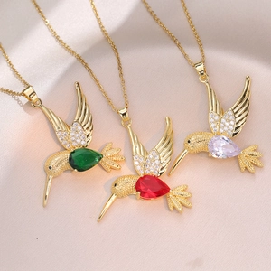 Hummingbird Pendant Necklace For Women Titanium Steel Gold Plated With Zircon Pear Cut Gemstone Elegant Chic Bird Jewelry Clavicle Chain
