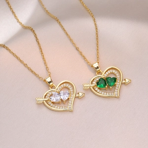 Herz Pfeil Anhänger Halskette Vergoldet Edelstahl Smaragdgrün Rot Zirkon Elegant Amor Schmuck Für Frauen