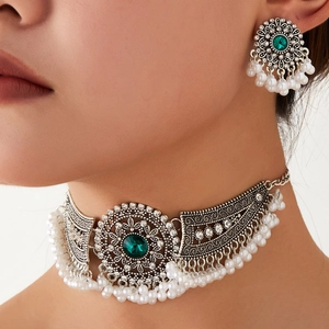 Vintage boho sieradenset met kristallen vleugels en smaragd kwastjes voor dames