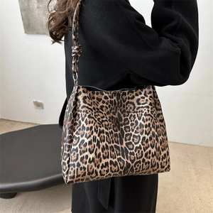 Chic leopard print tote bag with stylish knot detail strap for women's daily commute