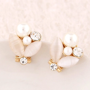 Elegant Floral Cluster Stud Earrings Alloy With Czech Rhinestones Cat Eye Stone And Faux Artificial Pearl Leaf Shape Fashion For Women