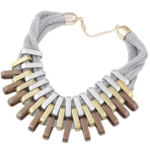 Opvallende geweven metalen mesh ketting met veelkleurige rechthoekige hangers voor dames