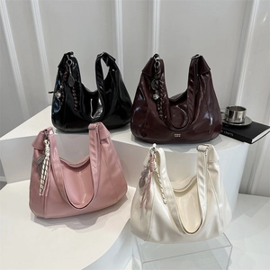 Women Glossy Polyurethane Hobo Shoulder Bag Large Capacity Minimalist Tote Bag With Braided Rope Charm Daily Commute Fashion Purse