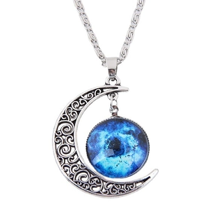 Vintage silver hollow moon and star nebula pendant necklace for women in celestial style