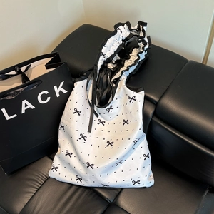 Borsa Tote da Donna Dolce Stampa Floreale con Manico a Volant Fiocco Decorativo Pieghevole in Nylon Portatile Borsa Shopping Ecologica