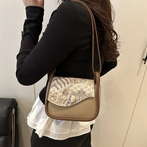 New Chinese style butterfly jacquard shoulder bag in khaki with landscape embroidery