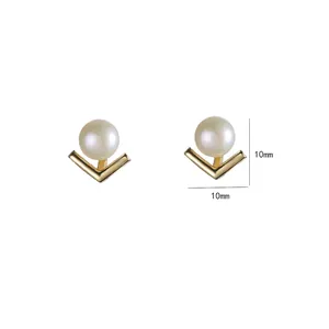 Minimalist gold V-shaped freshwater pearl earrings 10mm stud size with silver needle