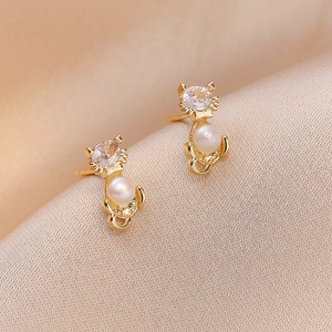 Cute Cat Stud Earrings Copper With Silver Earring Post Freshwater Pearl Zircon Animal Fashion Jewelry For Women