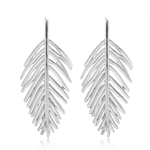 Creative silver leaf stud earrings with detailed vein texture in a minimalist retro style