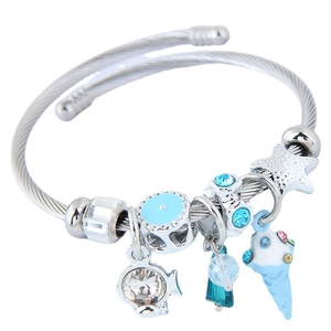 Bracelet Jonc À Charme En Fil D'Acier Réglable Alliage Crème Glacée Poisson Étoile Strass Perles Bijoux De Mode