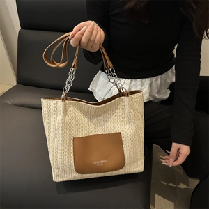 Borsa Tote da Donna in Paglia Intrecciata di Grande Capacità Moda Estiva con Tracolla a Catena Casual da Spiaggia con Tasca in Pelle