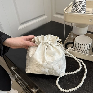 Damen Schmetterling Eimertasche Elegant Künstliche Perlenriemen Blumen Jacquard Spitze Kordelzug Umhängetasche Nische Design Süß