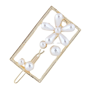 Barrette à cheveux géométrique dorée avec motif de marguerite en perles blanches