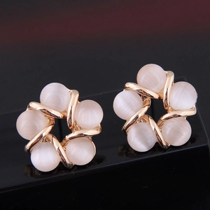 Flower Stud Earrings With Cat Eye Stone And Golden Alloy Frame Korean Style Cute Sweet Jewelry For Women Girls Elegant