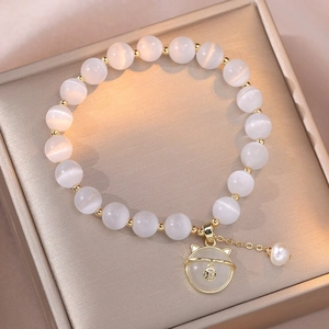 Bracelet en perles d'œil de chat avec perle d'eau douce et breloque pièce dorée