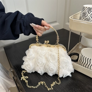 Women 3D Rose Flower Evening Bag Elegant Floral Clutch With Gold Metal Handle And Detachable Chain Strap For Party Wedding