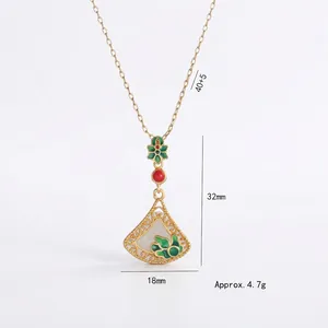 Collana vintage a ventaglio placcata oro con smalto verde e finta giada bianca per donna