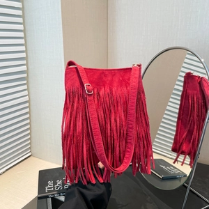 Sac à Épaule en Nylon avec Gland pour Femmes Sac Bandoulière Bohème Minimaliste Grande Capacité Sac sous le Bras Sac de Mode