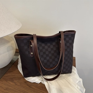 Women Checkerboard Tote Bag PU Leather Large Capacity Chic Plaid Shoulder Handbag Commuter Golden Rivets