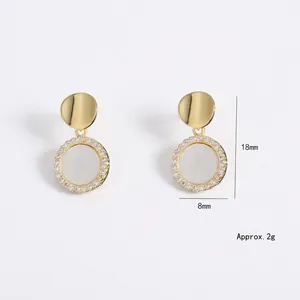 Boucles d'oreilles élégantes en argent 925 avec placage d'or et nacre pour femme