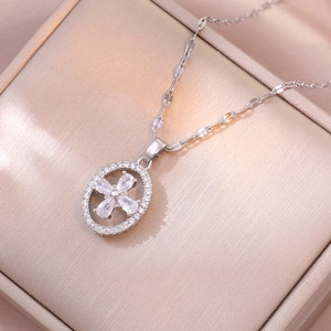 Stainless Steel Necklace For Women Oval Pendant With Zircon Flower Motif Elegant Silver Tone Jewelry Accessory