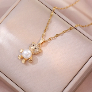 Collier Avec Pendentif Forme Ours Zircon Künstliche Perle Imitation Plaqué Or Acier Inoxydable Bijoux Pour Femmes Filles Élégant
