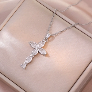 Cross Pendant Necklace Stainless Steel Shiny Cubic Zirconia Minimalist Fashion Clavicle Chain For Women
