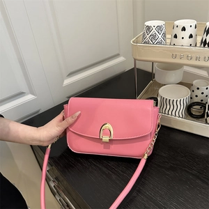 Retro PU Leather Crossbody Bag For Women Vintage Flap Shoulder Underarm Handbag With Golden Metal Buckle Chain Strap