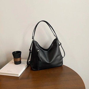 Women Large Capacity PU Leather Hobo Bag Vintage Preppy Underarm Shoulder Bag Fashion Casual Tote Bag With Tassel Zipper Pocket