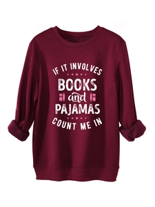 Détail de la doublure polaire et du col rond sur ce sweat chaud épais sur le thème du livre