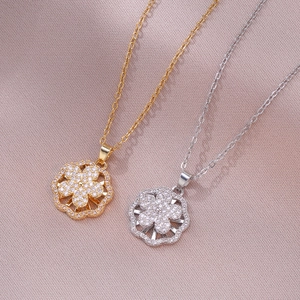 Collier Pendentif Fleur Rotative Acier Titane Avec Zircone Bijoux Mode Élégants Pour Femmes Style Luxe Léger