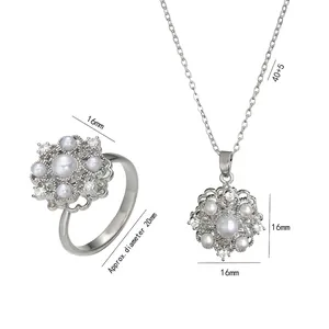 Ensemble collier et bague fleur en zircon rotatif avec spécifications en acier argenté