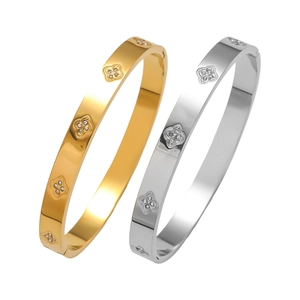 Fashion Stainless Steel Rhinestone Clover Bangle For Women Electroplated Crystal Floral Hinge Cuff Bracelet Delicate Jewelry Gift