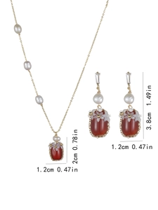 Détails du coffret collier et boucles d'oreilles en agate rouge avec dimensions