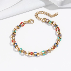 Collier en acier inoxydable avec pendentif géométrique en émail coloré et chaîne dorée