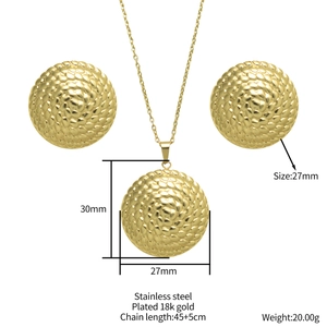 Parure de bijoux en acier inoxydable plaqué or 18 carats avec boucles et collier texturés