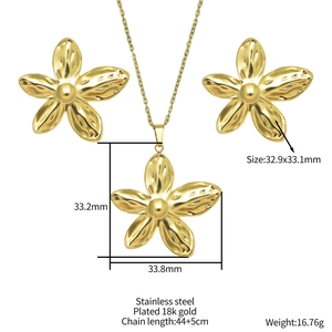 Golden 18k gold plated flower necklace and earring jewelry set with hammered texture