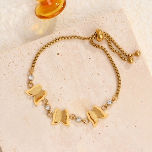 Adjustable gold butterfly titanium bracelet with sparkling zircons and box chain design