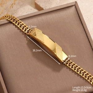 Detailed specs of gold Cuban chain bracelet with dimensions 38.2mm by 8.2mm plaque