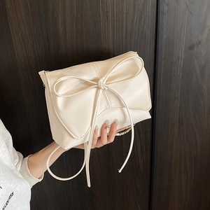 Sac à Épaule Femme Balletcore avec Nœud Plissé Tendance en Cuir PU Chaîne Sac Bandoulière Mode Polyvalent sous le Bras
