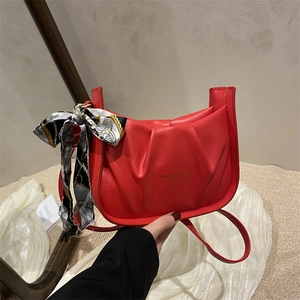 Borsa a Spalla Sottobraccio Plissettata da Donna in Pelle PU a Nuvola Borsa a Tracolla Con Sciarpa di Seta Decorativa Grande Capacità