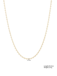 Detail of 2.7mm wide gold stainless steel cable chain with 45cm length and extension